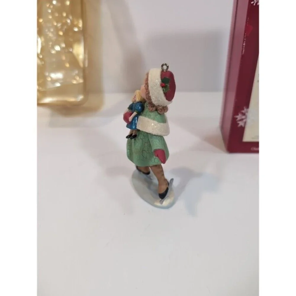 Vintage Hallmark Keepsake  2003 A Very Good‎ Girl Christmas Ornament Santa Visit